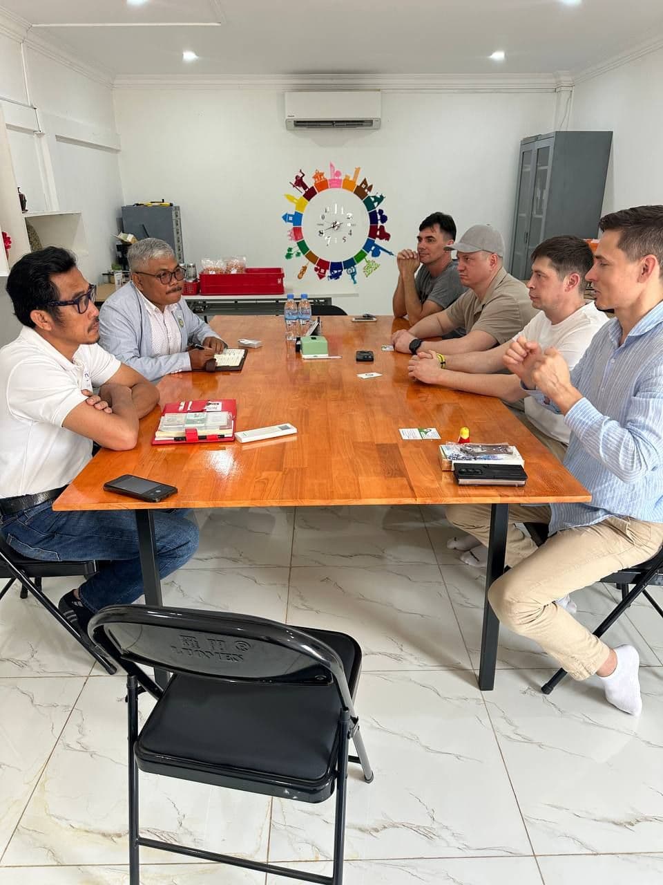 CAC Holds First Meeting with Russian Nut Firm to Explore Investment in Cambodia’s Cashew Sector